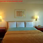 Royal Motel